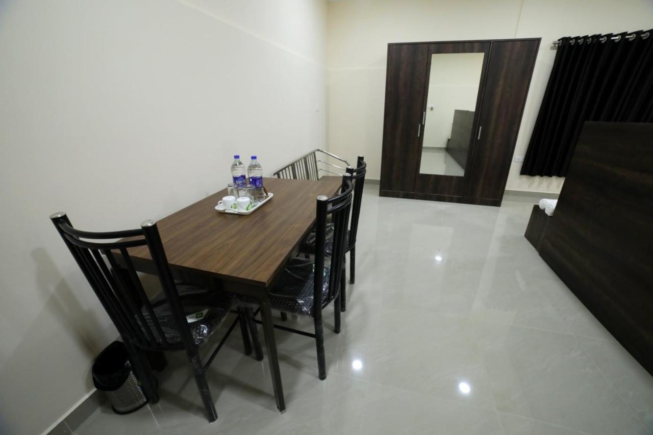 Shivalaya Residency Aparthotel Thrissur Екстериор снимка